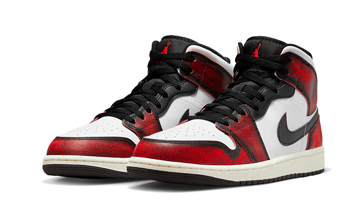 Air Jordan 1 Mid SE Wear-Away Chicago Kicks fashion