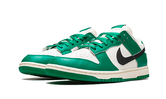 Nike Dunk Low SE Lottery Green Pale Ivory Kicks fashion