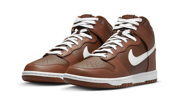 Nike
Dunk High Chocolate