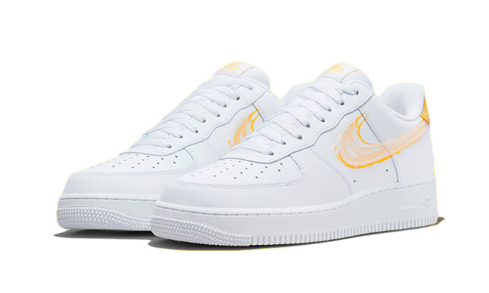 Nike
Air Force 1 Low ‘07 Brushstroke Solar Flare France Sneakers