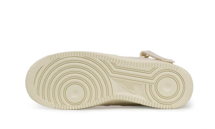 Nike
Air Force 1 Mid Stussy Fossil