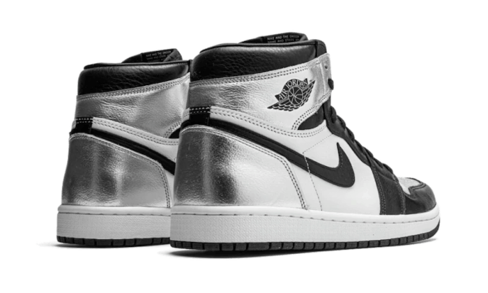 Air Jordan 1 Retro High Silver Toe Kicks fashion