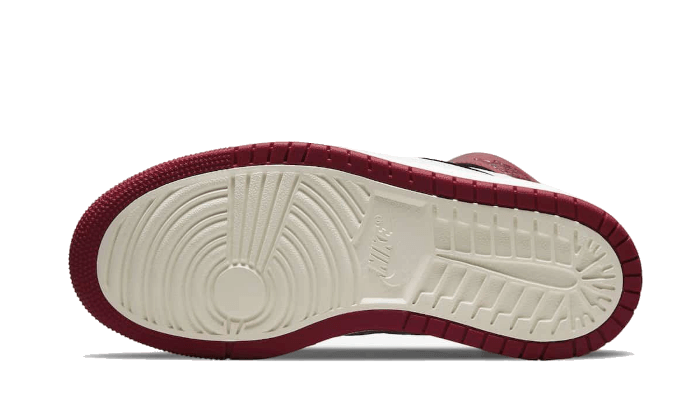 Air Jordan 1 High Zoom CMFT Patent Red Kicks fashion