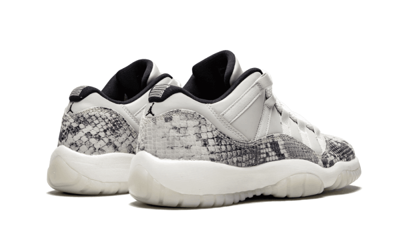 Air Jordan 11 Low Snakeskin Light Bone Kicks fashion