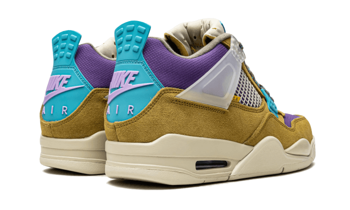 Air Jordan 4 Retro Union Desert Moss Kicks fashion