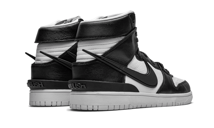 Nike
Dunk High Ambush Black White Kicks fashion