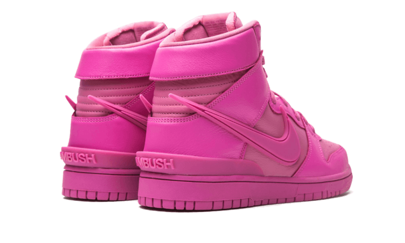 Nike
Dunk High Ambush Cosmic Fuchsia
