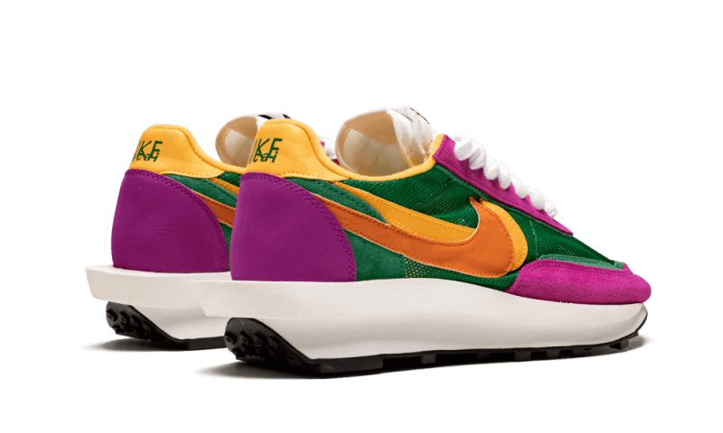 Nike
LD Waffle Sacai Pine Green Del Sol France Sneakers