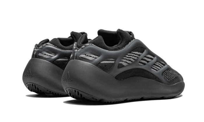 Adidas Yeezy 700 V3 Dark Glow Kicks fashion