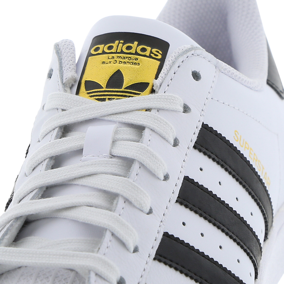 Adidas Superstar