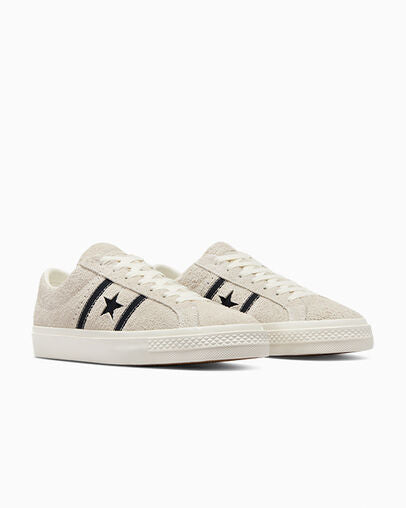 CONVERSE One Star Academy Pro Suede