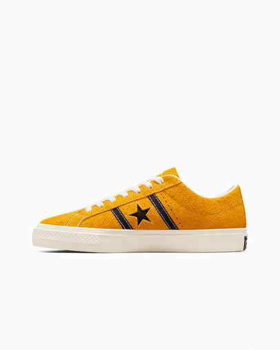 CONVERSE One Star Academy Pro Suede