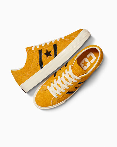 CONVERSE One Star Academy Pro Suede