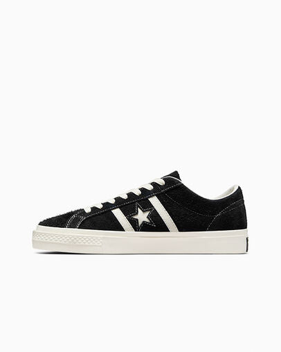 CONVERSE One Star Academy Pro Suede