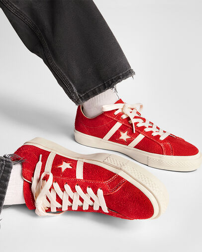 CONVERSE One Star Academy Pro Suede