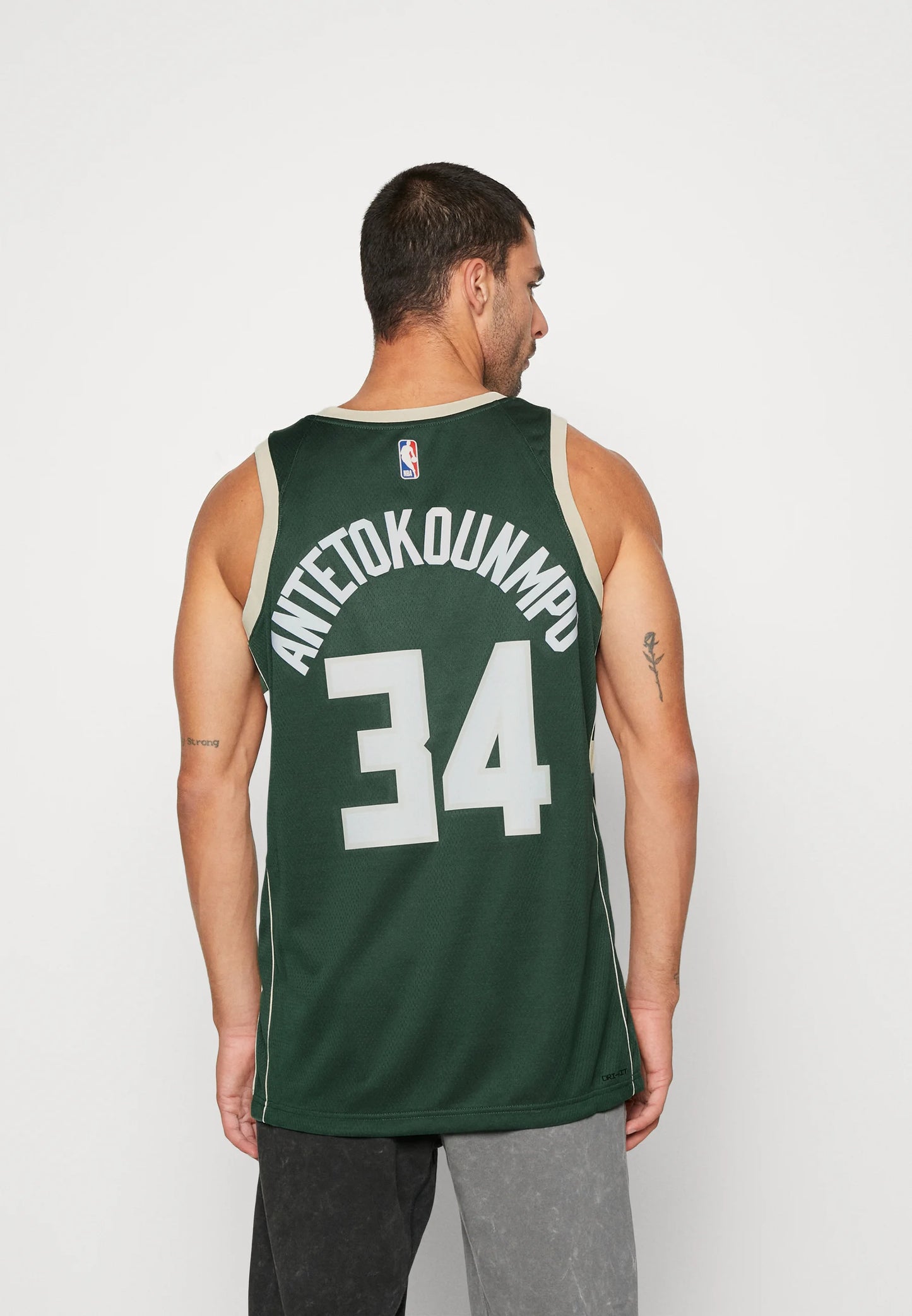 Giannis Antetokounmpo Bucks Icon Edition 2020