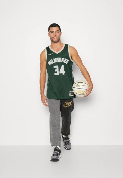 Giannis Antetokounmpo Bucks Icon Edition 2020