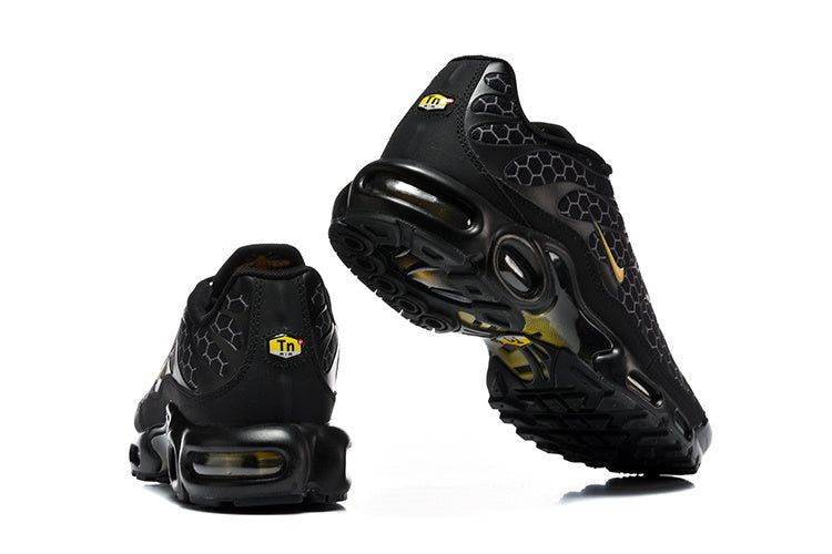 Nike Air Max Plus Manchester KicksFashion