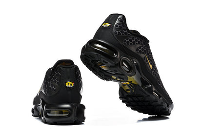 Nike Air Max Plus Manchester KicksFashion