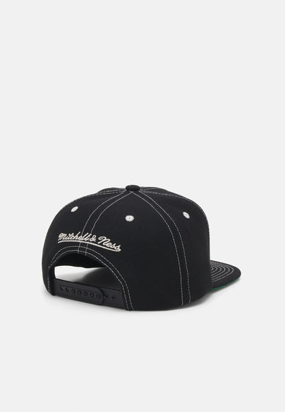 Mitchell & Ness NBA CHICAGO BULLS CONTRAST NATURAL SNAPBACK - Casquette