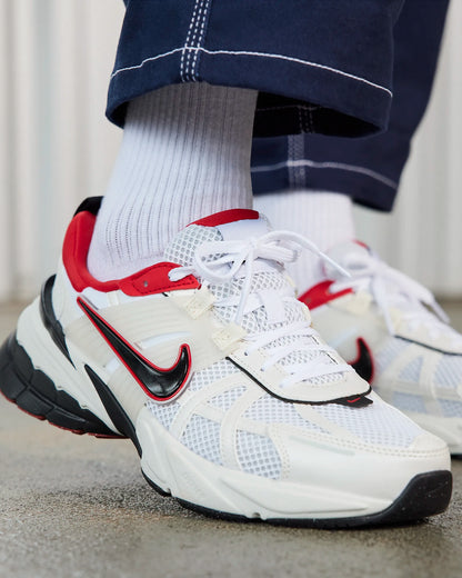 Nike V2K Run