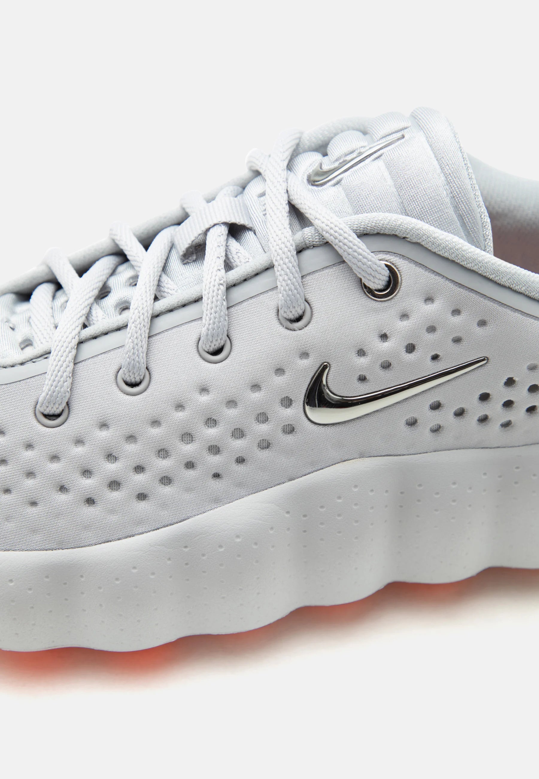 Nike Performance MIND 002 Kicks fashion