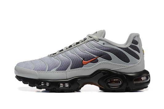 Nike Air Max Plus Wolf Grey Picante Red Kicks fashion