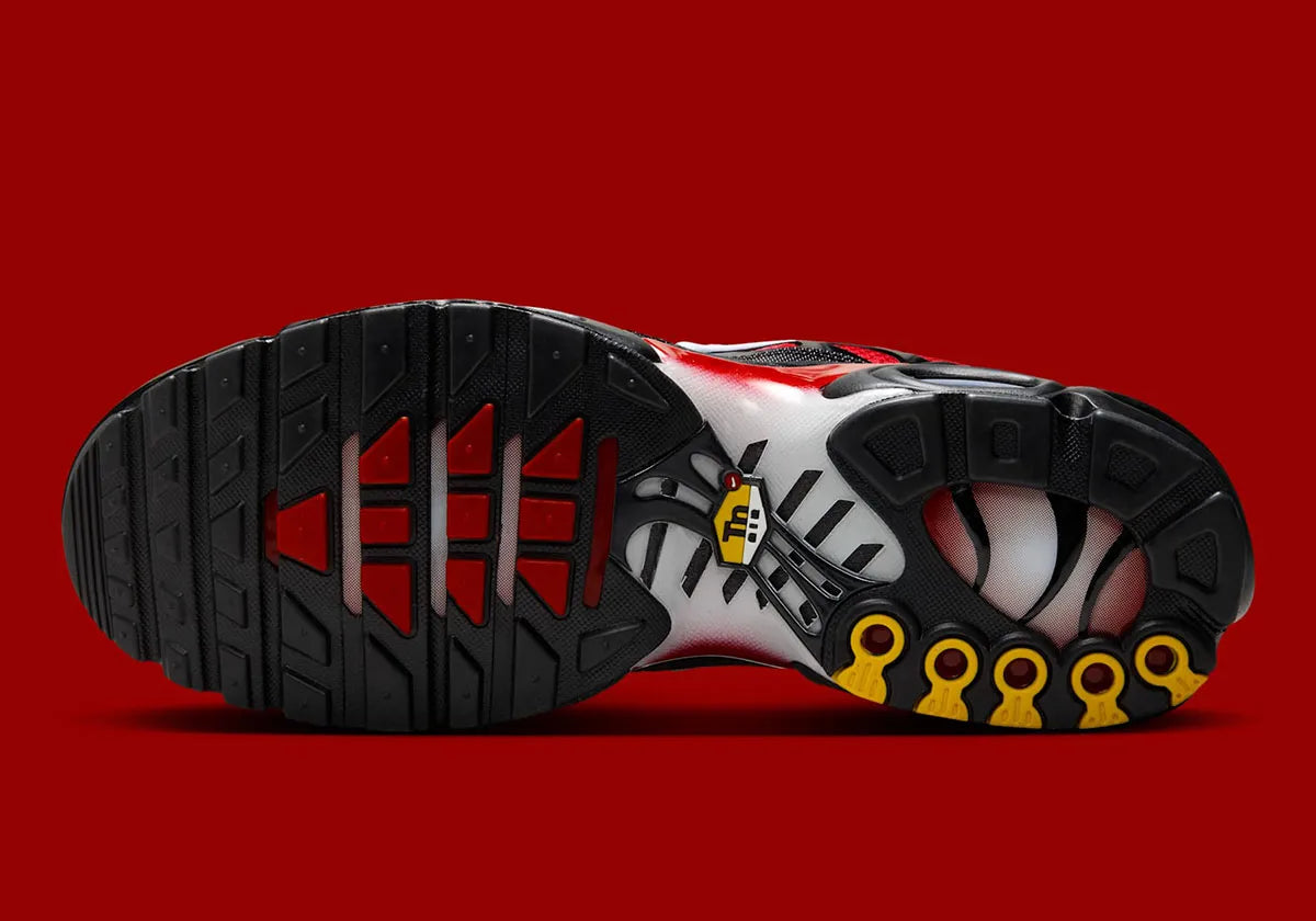 Nike Air Max Plus Pure Platinum University Red Black White Kicks fashion
