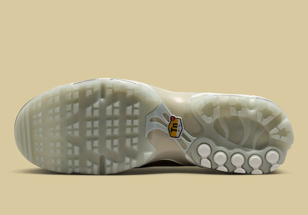 Nike Air Max Plus Golf Players Championship Kicks fashion