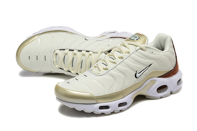 Nike Air Max Plus Golf Players Championship Kicks fashion