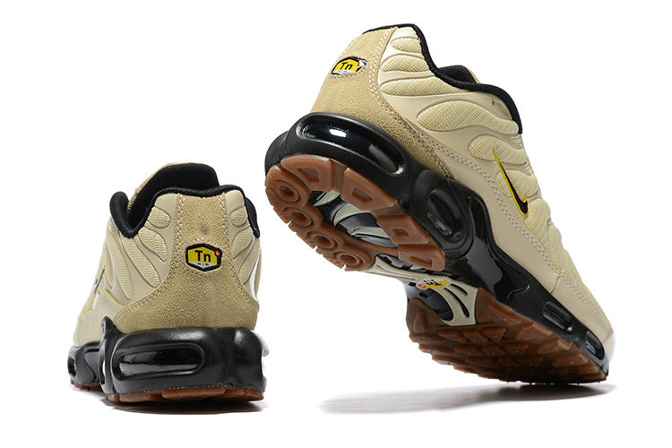 Nike Air Max Plus OG Gold Bullet Kicks fashion