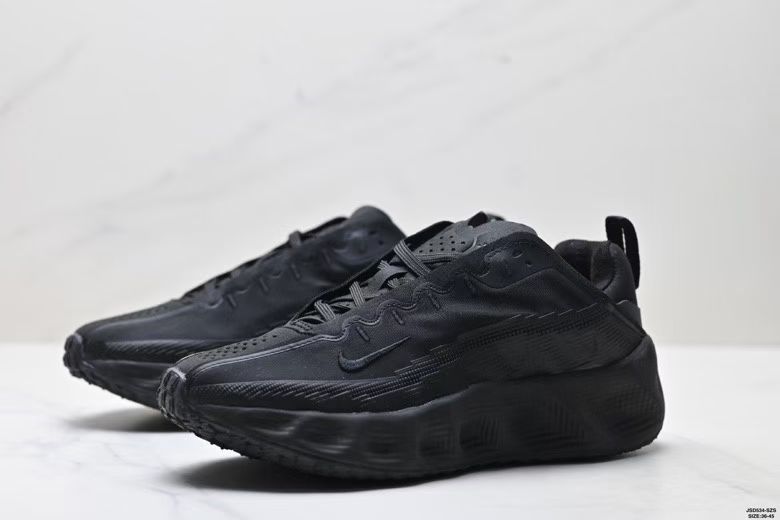 Nike Ava Rover Black Anthracite DX4215-005 – vue de trois quarts