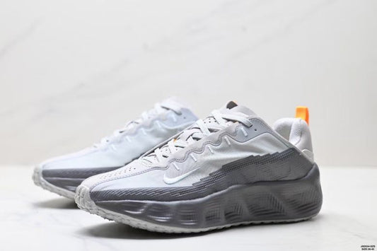 Nike Ava Rover Wolf Grey DX4215-004 – profil et semelle sculptée