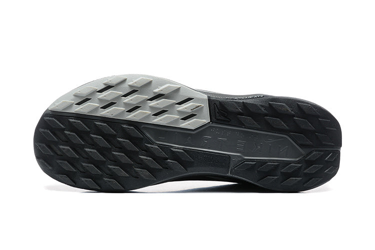 Nike Pegasus Trail 5 GORE-TEX noir et gris – vue 4