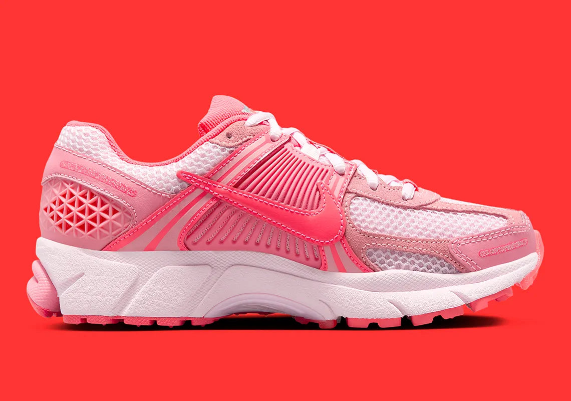 Nike Zoom Vomero 5 Coral Chalk Hot Punch KicksFashion