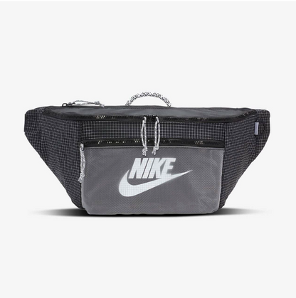 Nike - Tech - Sac banane en tissu ripstop - Noir et gris