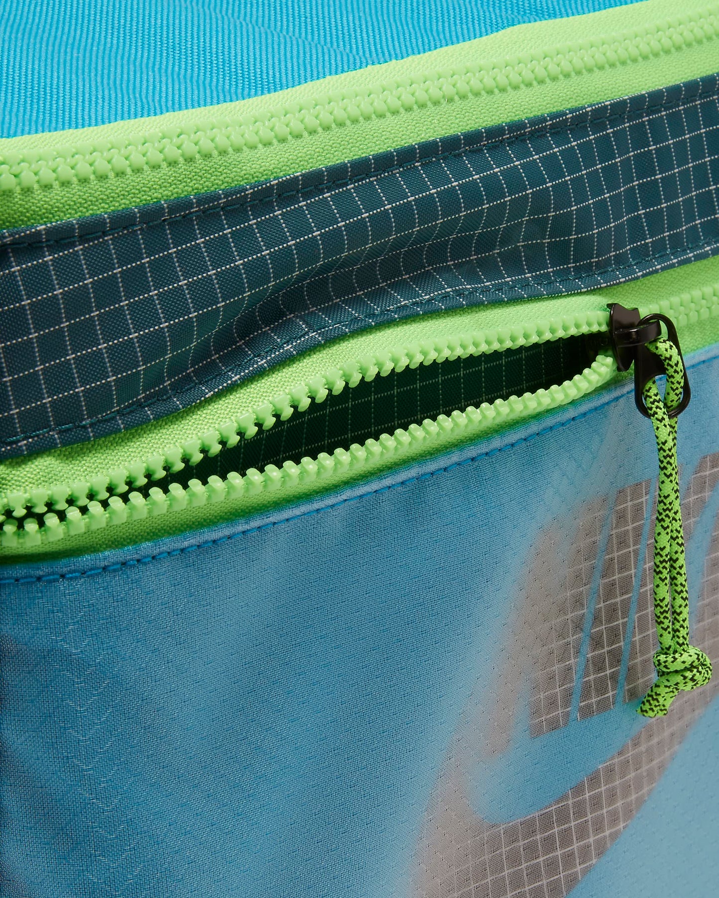 Nike Tech Hip Pack (10L)