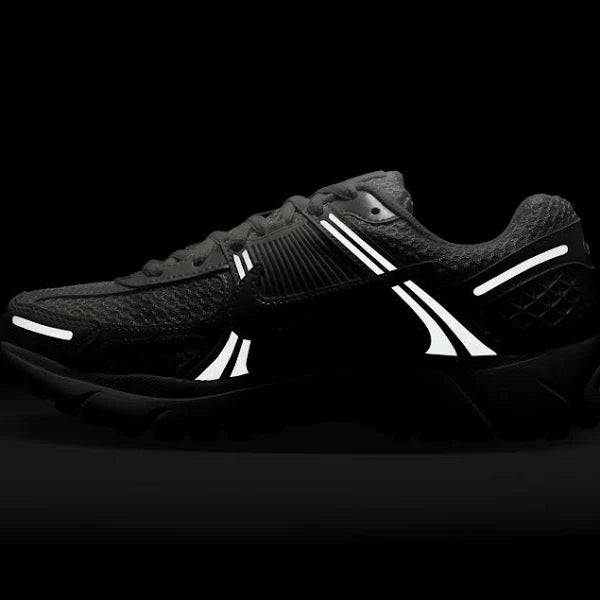 Nike Zoom Vomero 5 Sail Coconut Milk