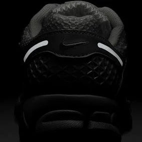 Nike Zoom Vomero 5 Sail Coconut Milk