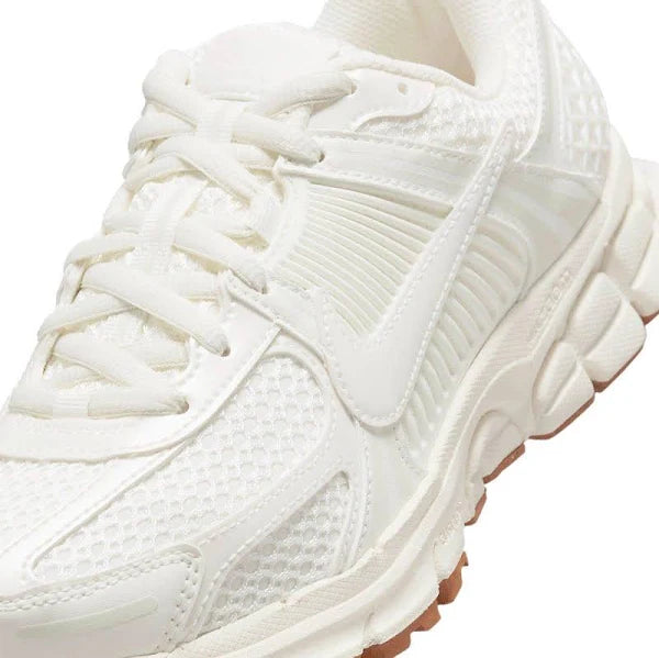 Nike Zoom Vomero 5 Sail Coconut Milk