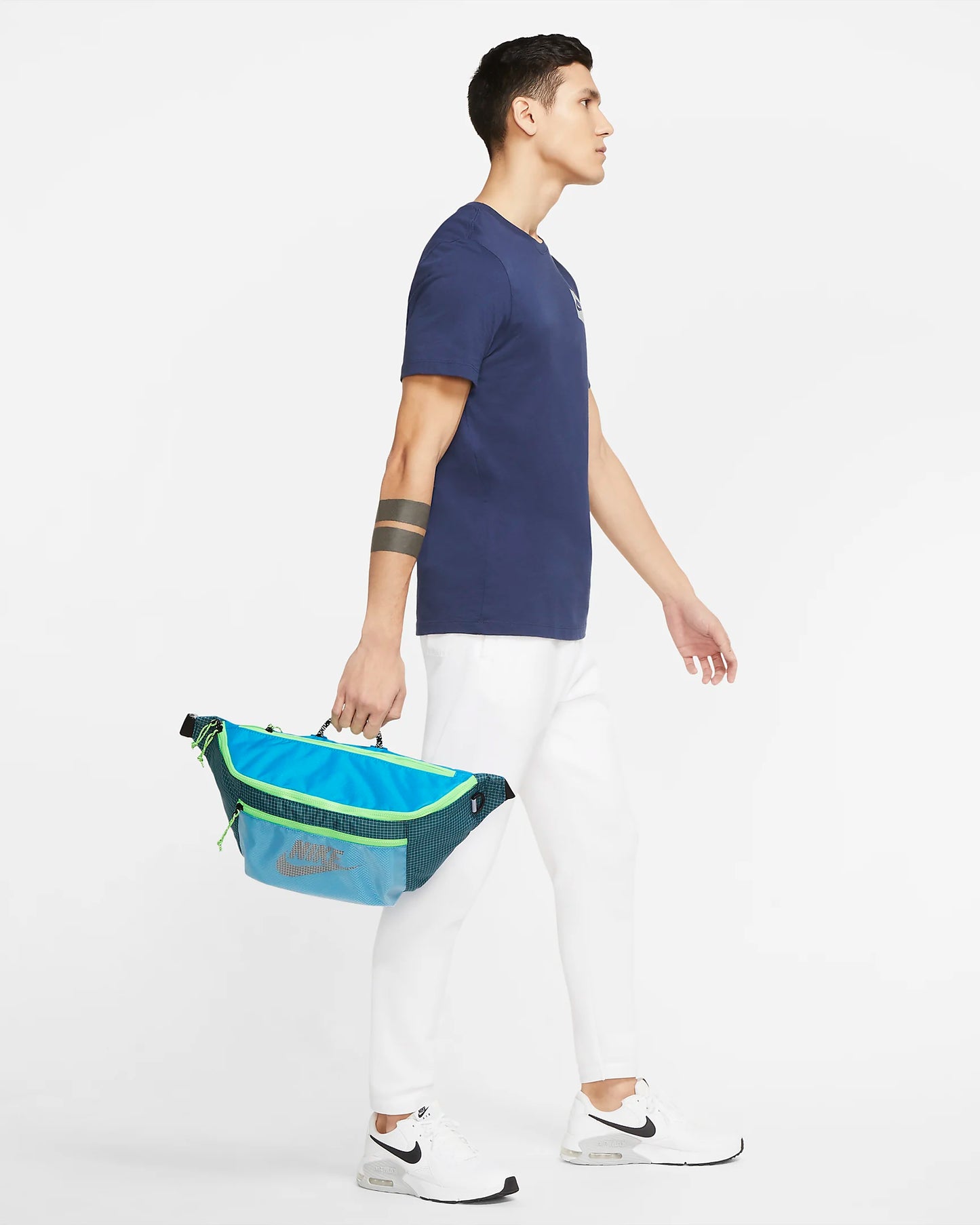 Nike Tech Hip Pack (10L)