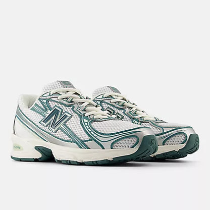 White avec Marsh Green et Sea Salt