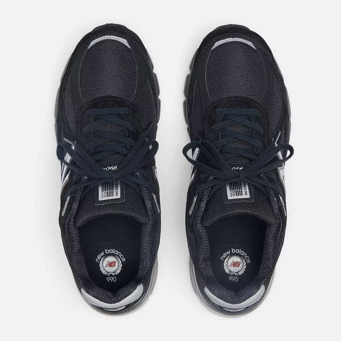 Unisexe Made in USA 990v4