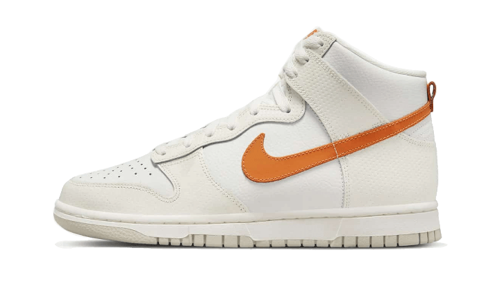 Nike

Dunk High White Orange