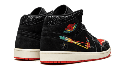 Air Jordan 1 Mid SE Siempre Familia