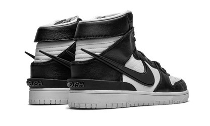 Nike

Dunk High Ambush Black White