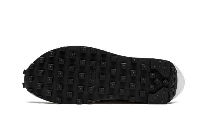 Nike

LD Waffle Sacai Fragment Wolf Grey