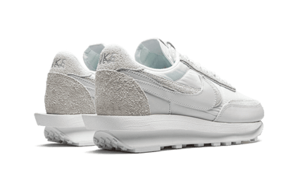 Nike

LD Waffle Sacai White