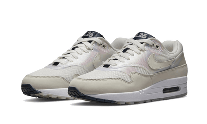 Nike

Air Max 1 La Ville Lumière - KicksFashion