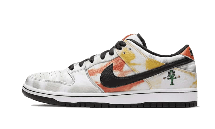 Nike SB Dunk Low Raygun Tie Dye Away Kicks fashion